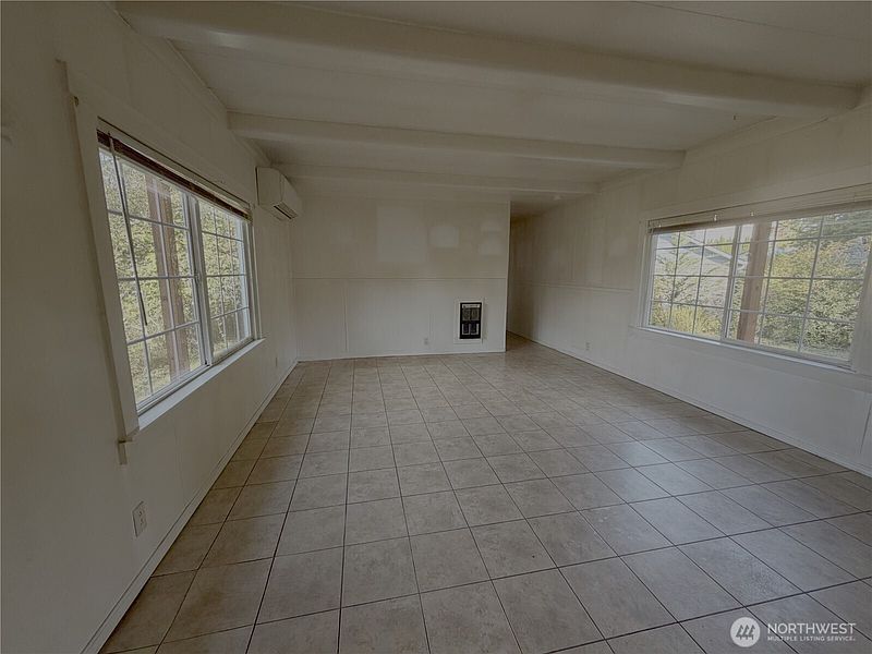 5th image of 4563 SE Foss Road