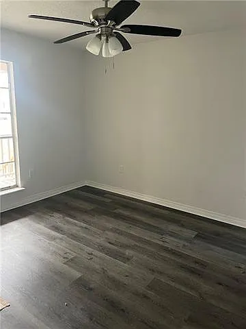 509 Wilkinson St — Photo 7