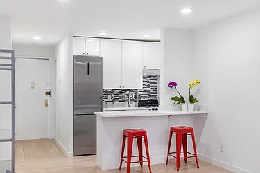 Rented by Edward Seisdedos, LREB