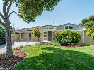 3440 Thomas Dr, Palo Alto, CA 94303