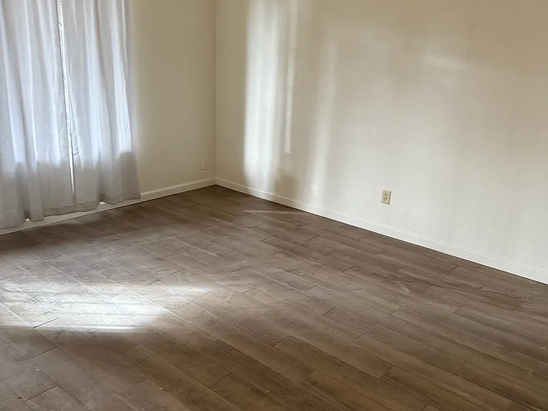 1335 E Vassar Ave #202 — Photo 5