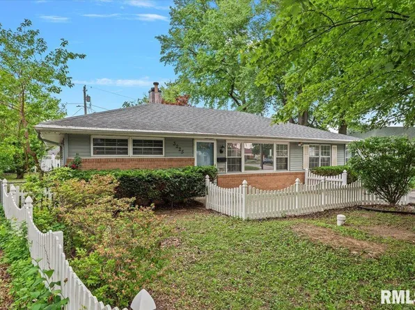 3225 Saxony Rd, Springfield, IL 62703