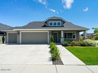 3359 W Versailles Dr, Coeur D Alene, ID 83815