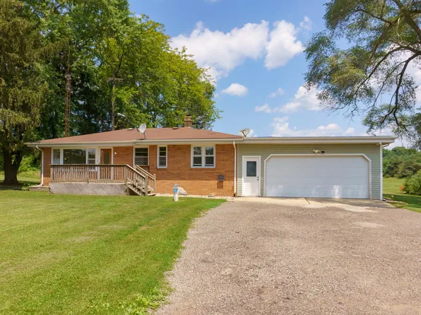 5439 Territorial Rd, Benton Harbor, MI 49022