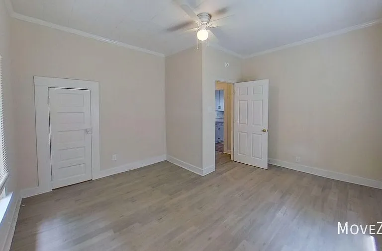 226 Cummings St — Photo 22