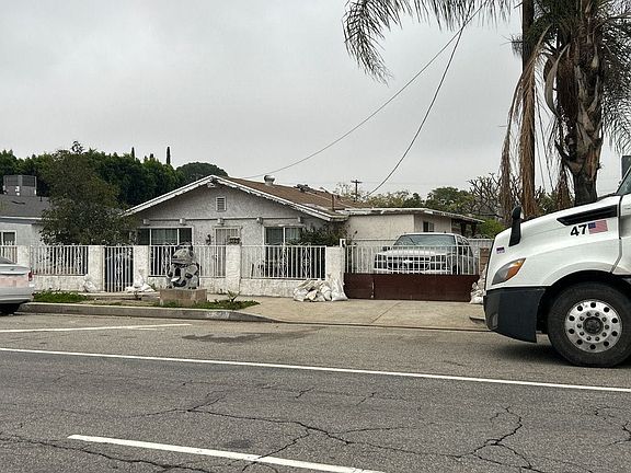 2nd image of 13070 Foothill Blvd