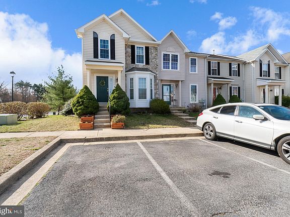 2nd image of 1798 Goldsborough Ln