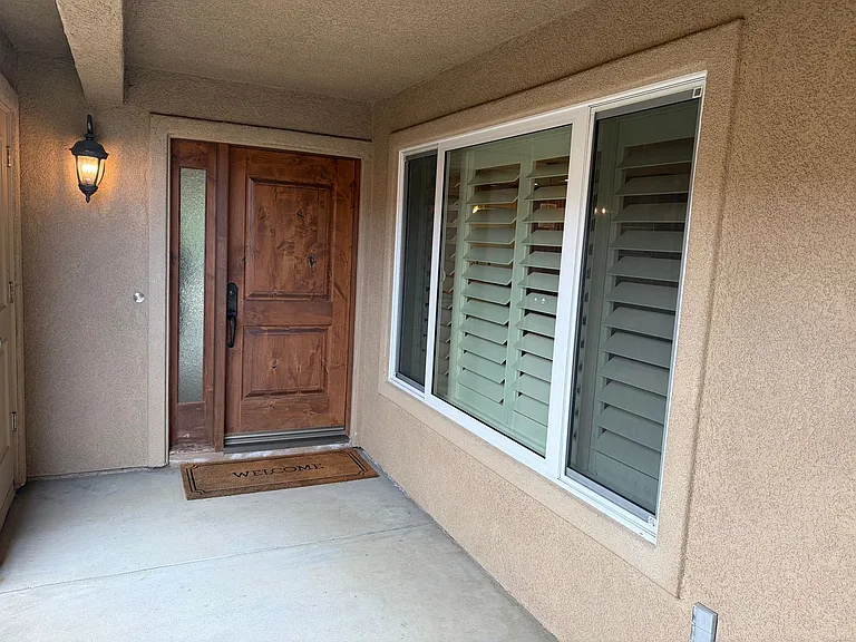 4304 Foxenwood Cir — Photo 2