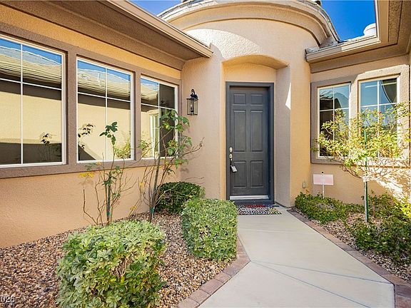 4th image of 2748 Leys Burnett Ave