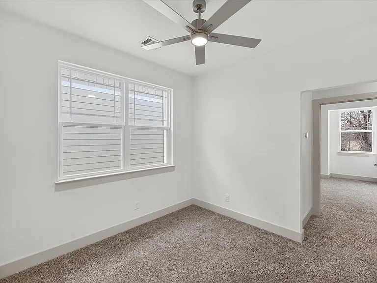 502 E Kimball St #1 — Photo 25
