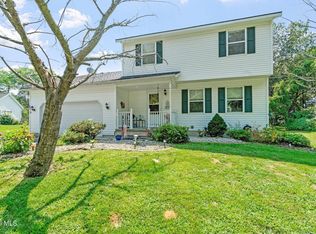 417 Helderview Dr, Altamont, NY 12009