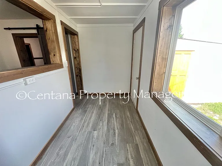 521 Birch St — Photo 16