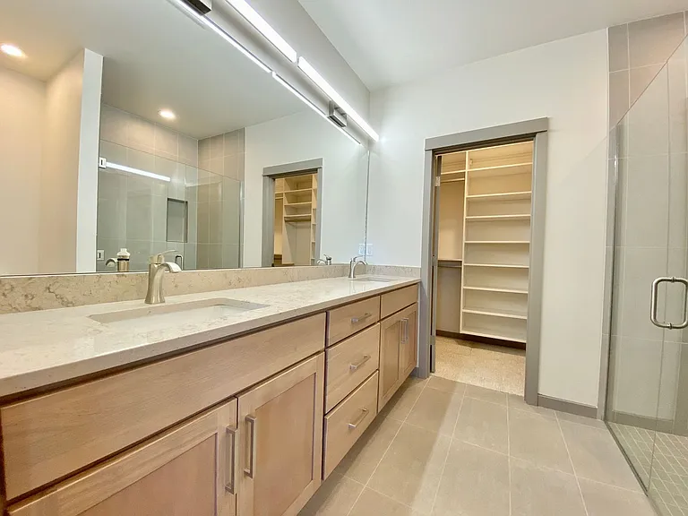 4404 Tayhill Way — Photo 12