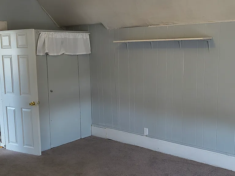 410 W Main St #5 — Photo 4