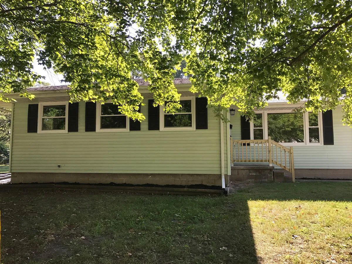 208 S Glover Ave photo 1