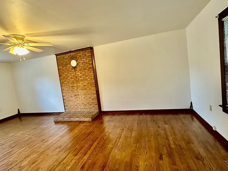 105 Carson Dr #A — Photo 7