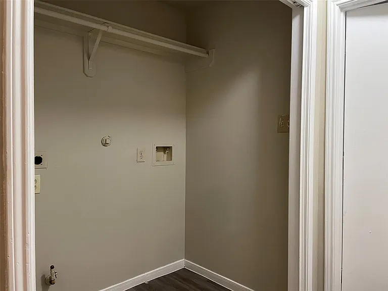 6614 Amberfield Ln — Photo 34