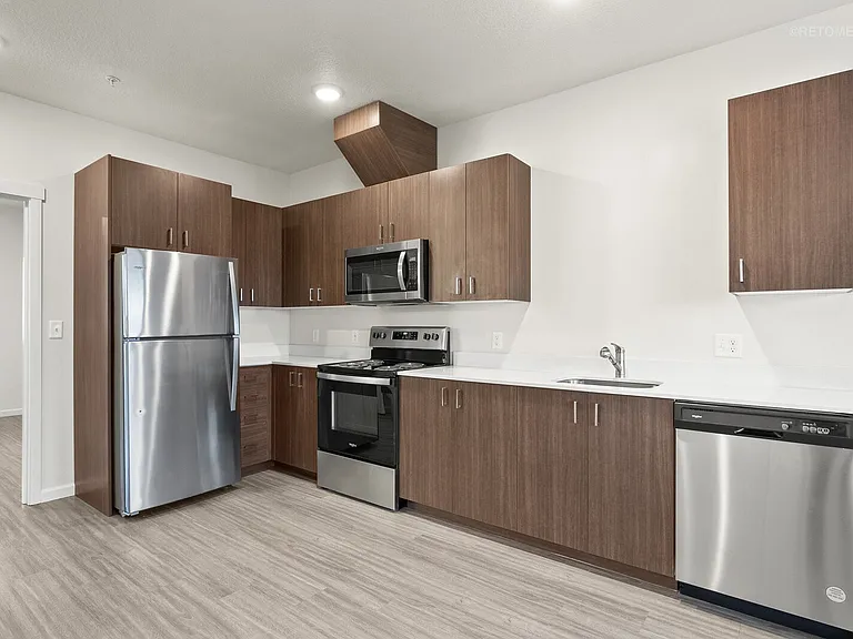 Verda Crossing | One Bedroom Kitchen