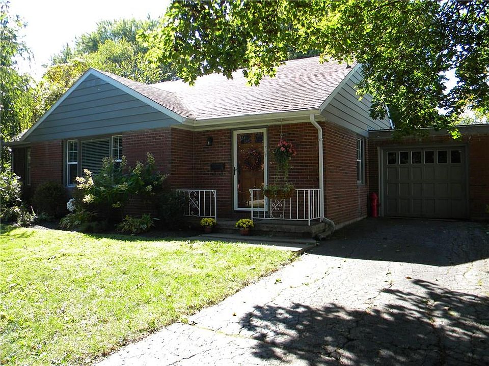 1st image of 615 Garden Ct