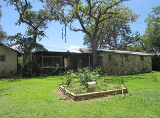 353 Galveston St, Bandera, TX 78003
