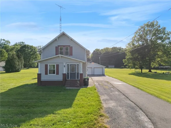 13638 Morgan Ave, Alliance, OH 44601