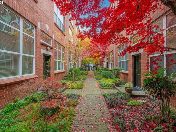 1009 NW Hoyt St APT 106, Portland, OR 97209