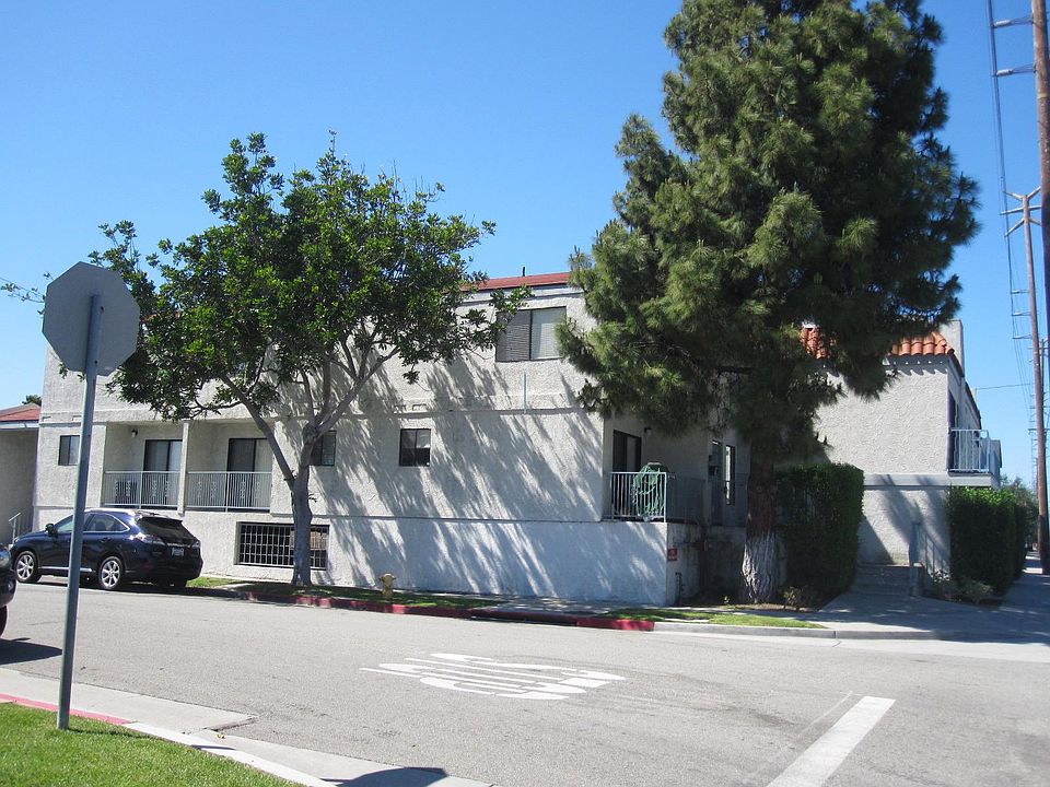 1st image of 16129 Prairie Ave