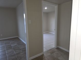 201 Harvest St, Anahuac, TX 77514