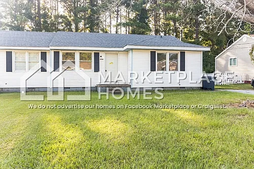 2247 Onslow Dr Photo 1
