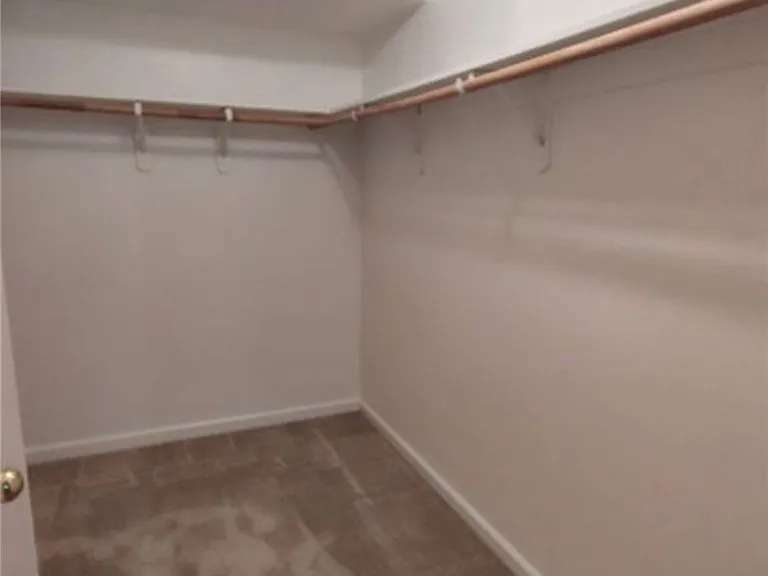 1854 Whitley Ave — Photo 9