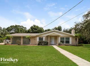 631 Gornto Lake Rd, Brandon, FL 33510