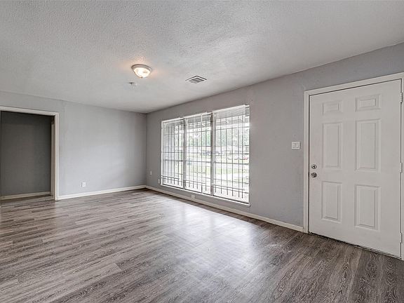 3rd image of 7658 Belbay St