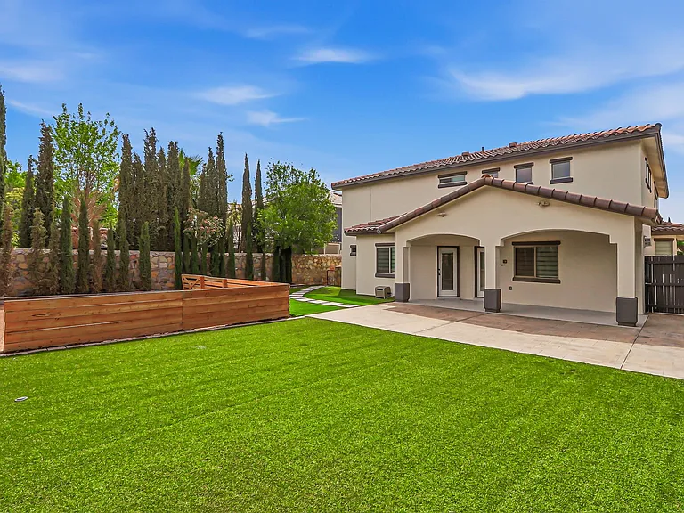 3121 Tierra Paola Ln — Photo 20