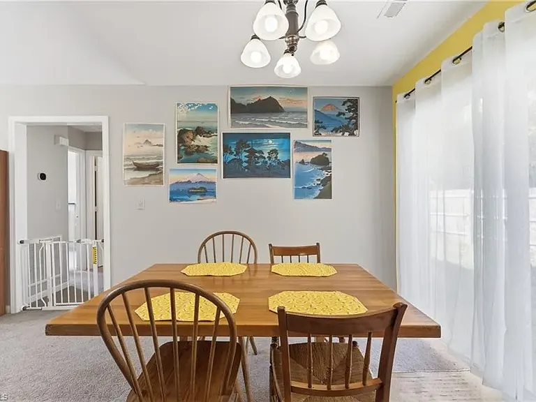 11 Franklinwood Dr — Photo 14