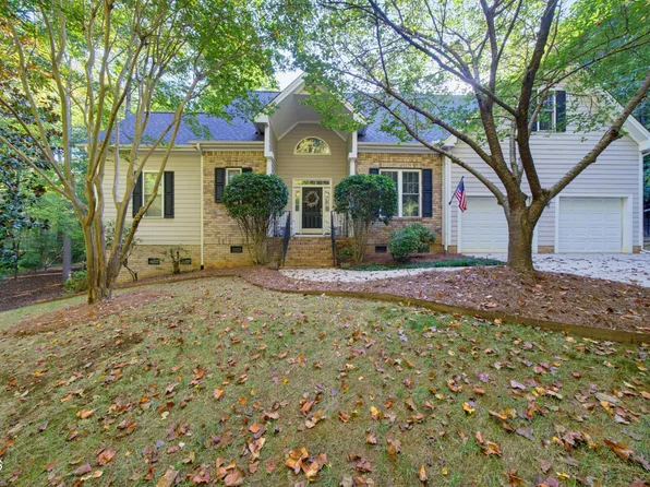 566 Timberknoll Ln, Wake Forest, NC 27587