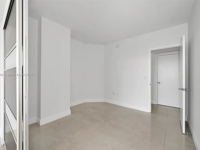 3001 Turnberry Way #1831 — Photo 4