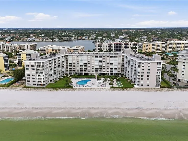 3443 Gulf Shore Blvd N #814 — Photo 34