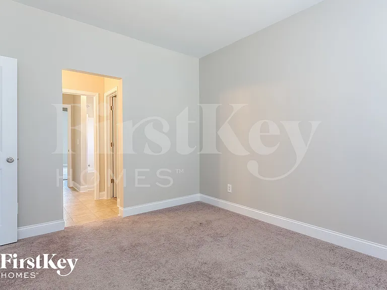 451 Victoria Heights Dr — Photo 16
