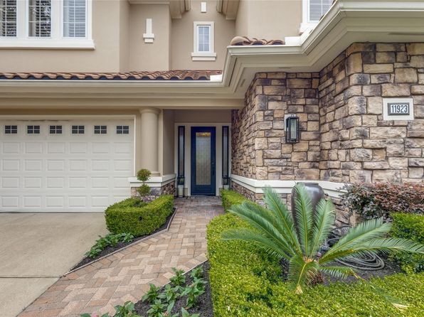 11923 Royal Rose Dr, Houston, TX 77082