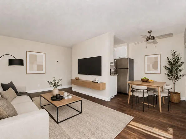 Markston Apartments