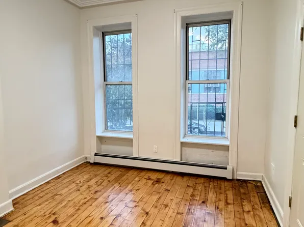 1132 Herkimer Street image 3 of 5