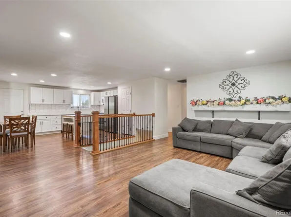 8308 W 72nd Avenue, Arvada, CO 80005