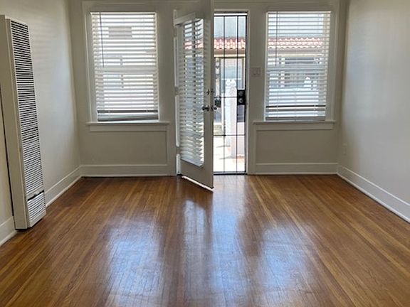 3rd image of 2421 W 248th St #2427-1/2