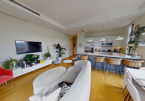 3rd image of 538 Union Ave APT 4C