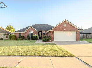 4901 Bel Air Blvd, Wichita Falls, TX 76310