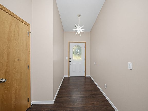 5th image of 2517 Elm Creek Dr