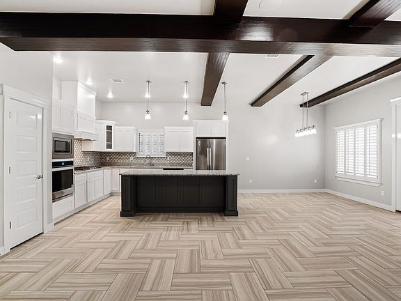 5th image of 14733 Tierra Morena Dr