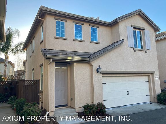 2nd image of 965 Latitude Ln