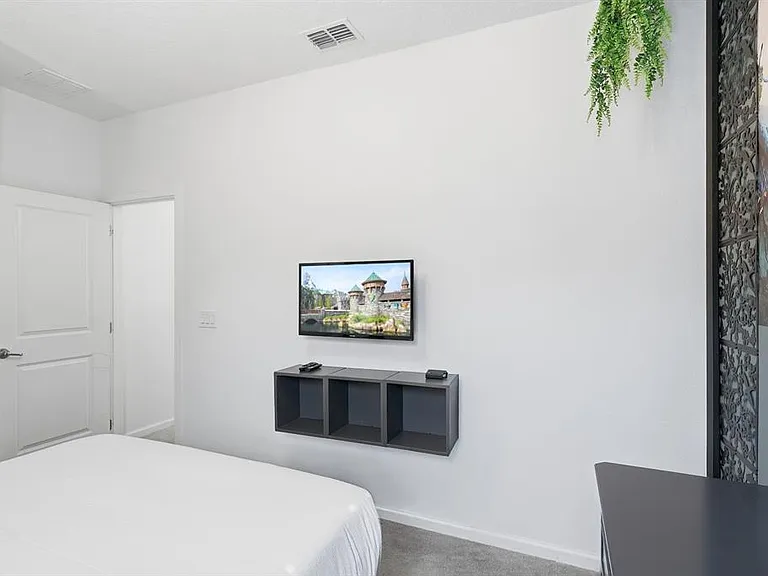 518 Marcello Blvd — Photo 24