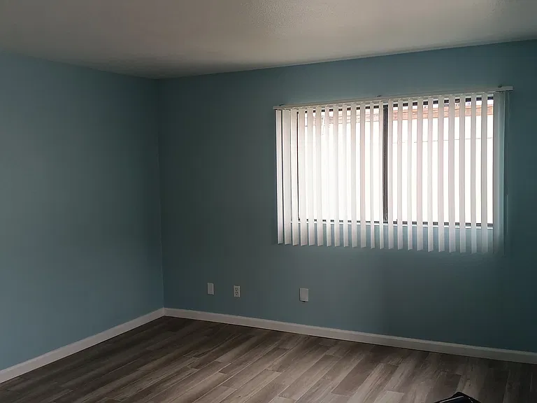 10131 Trask Ave — Photo 4